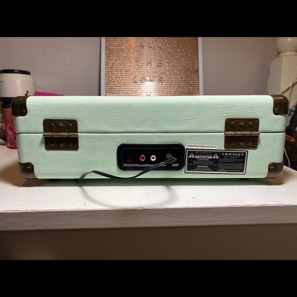 Crosley Record Player - Picture 4 of 5